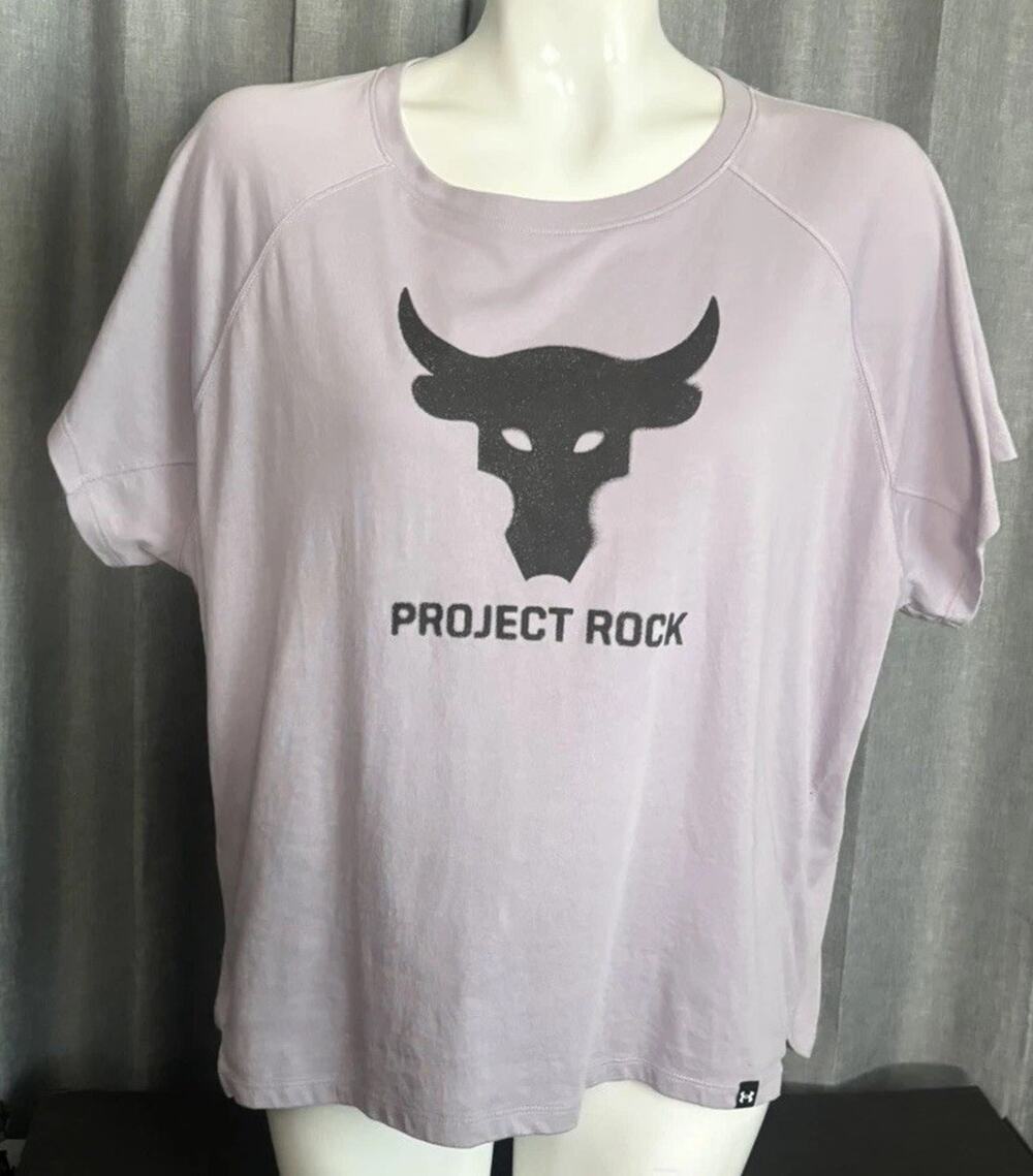 Under Armour Project Rock Bull Graphic T Shirt lavender size medium